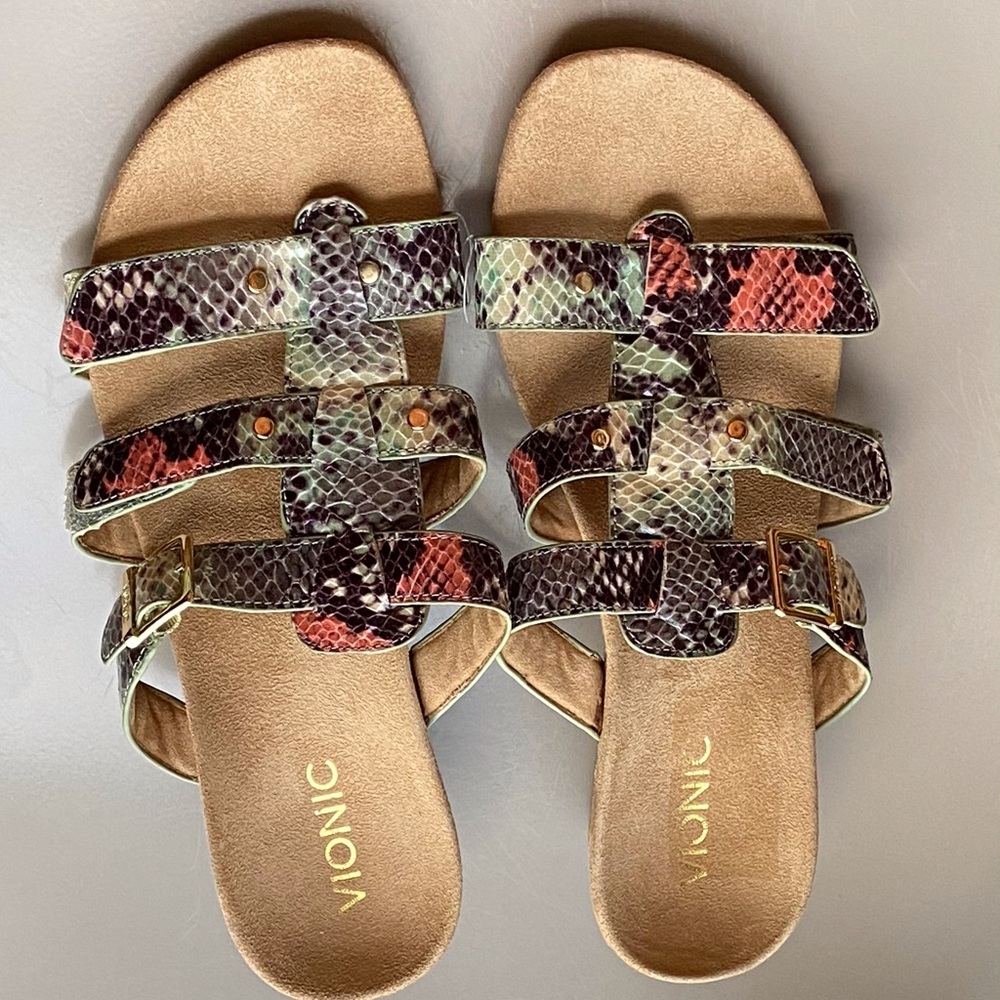 Vionic Wedge Sandals Size 9. - image 3